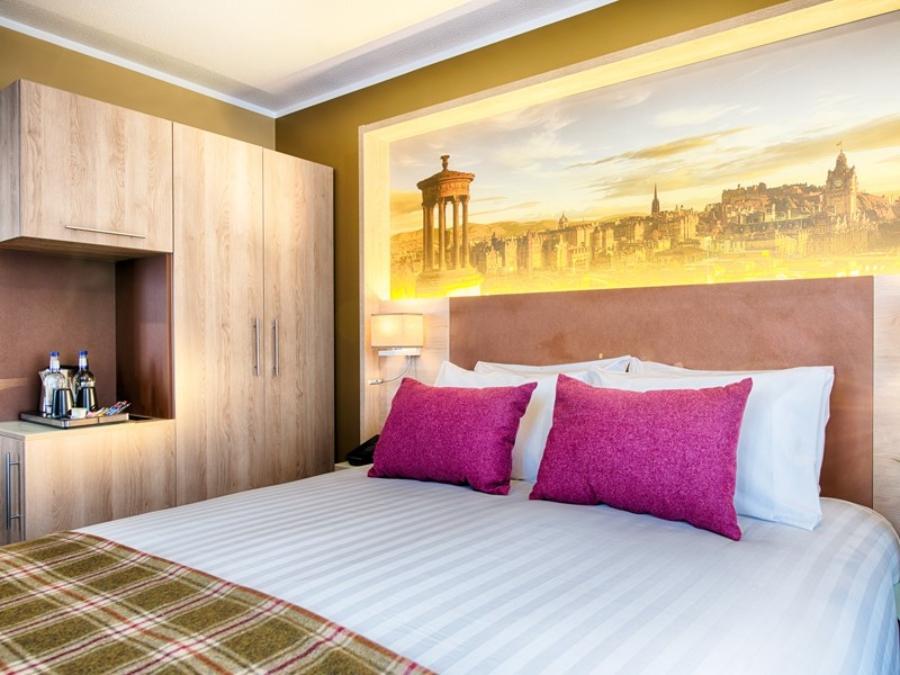 Leonardo Hotel Edinburgh Haymarket Екстериор снимка