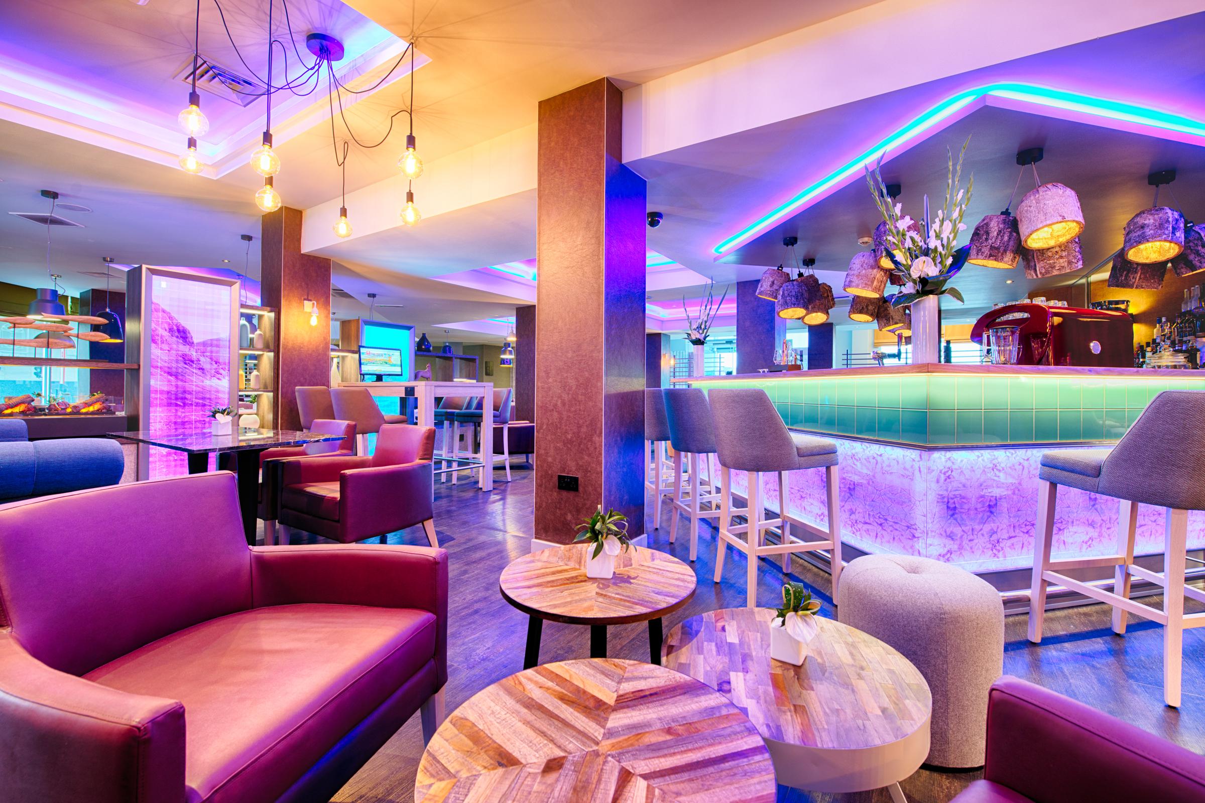 Leonardo Hotel Edinburgh Haymarket Екстериор снимка