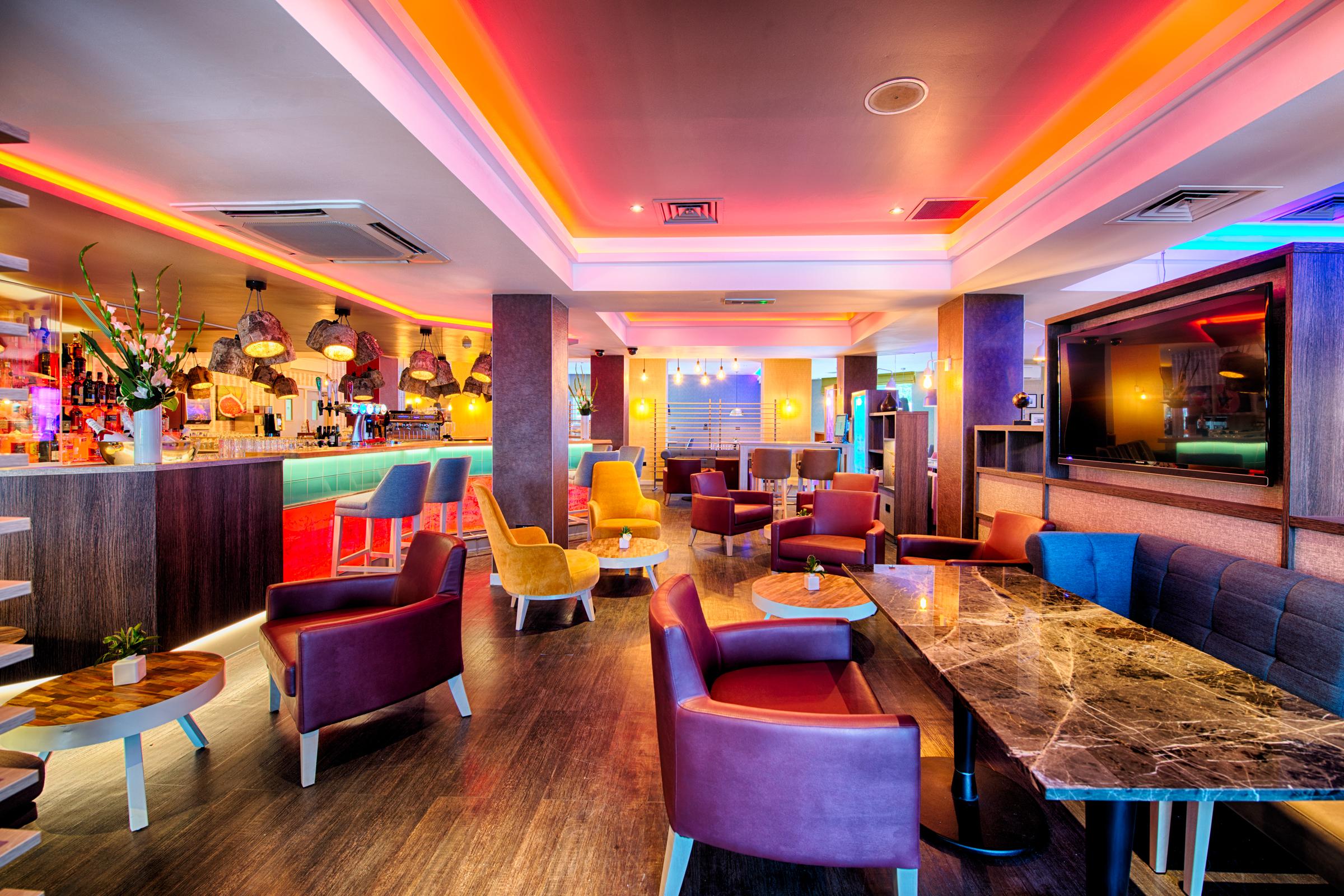 Leonardo Hotel Edinburgh Haymarket Екстериор снимка