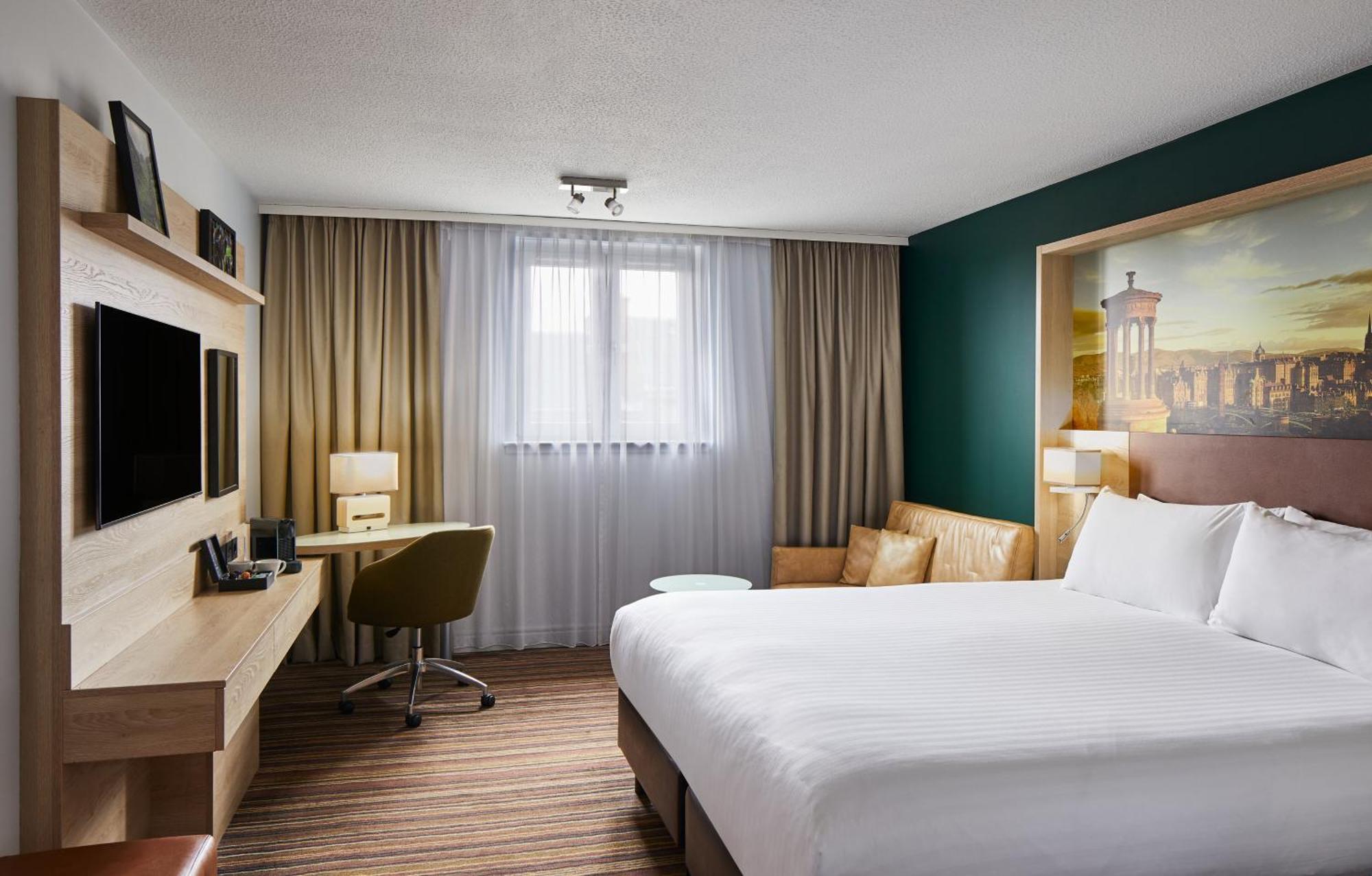 Leonardo Hotel Edinburgh Haymarket Екстериор снимка