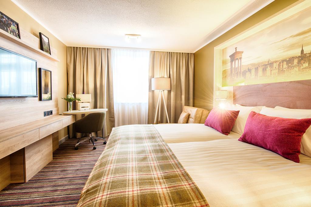 Leonardo Hotel Edinburgh Haymarket Екстериор снимка