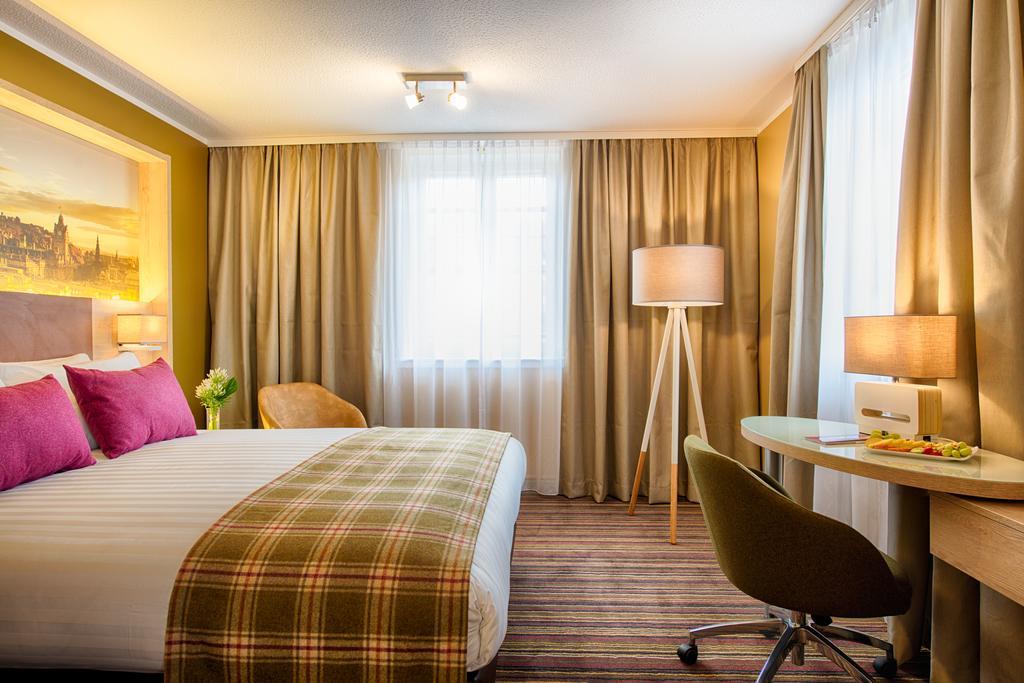 Leonardo Hotel Edinburgh Haymarket Екстериор снимка
